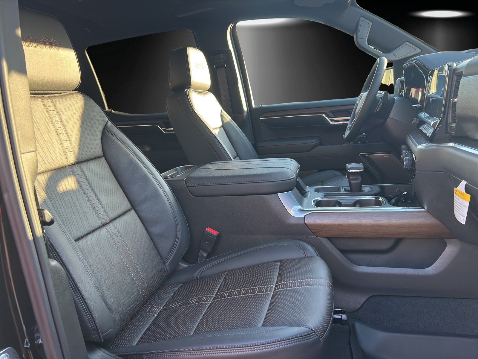 Fahrzeugabbildung Chevrolet Silverado High Country Duramax/AHK 3500 KG/SHD