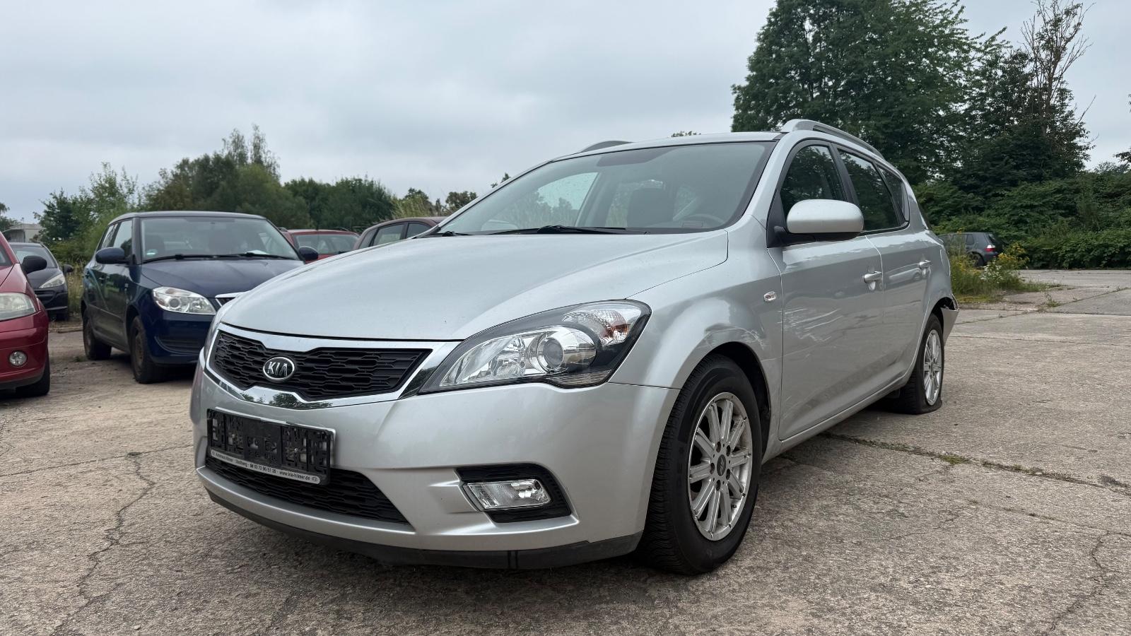 Kia cee'd, 2011