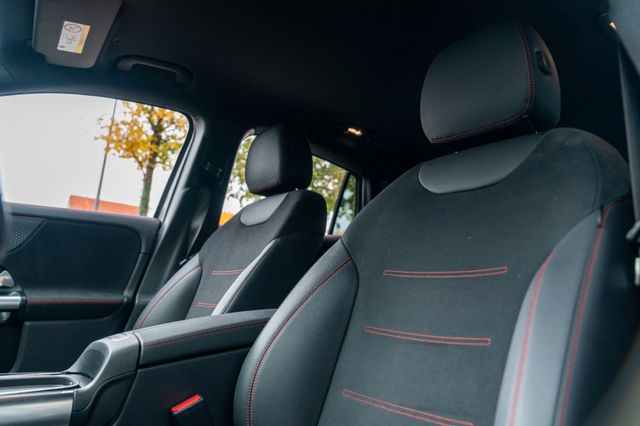 Mercedes-Benz GLA 200/ NIGHT PAKET/ MULTIBEAM/ PREMIUM Mercedes-Benz GLA 200/ NIGHT PAKET/ MULTIBEAM/ PREMIUM