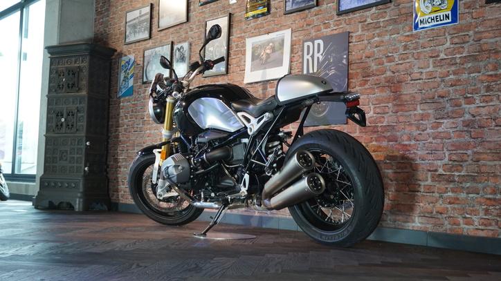 BMW R nine T Soziushöcker, Speiche, ASC,
