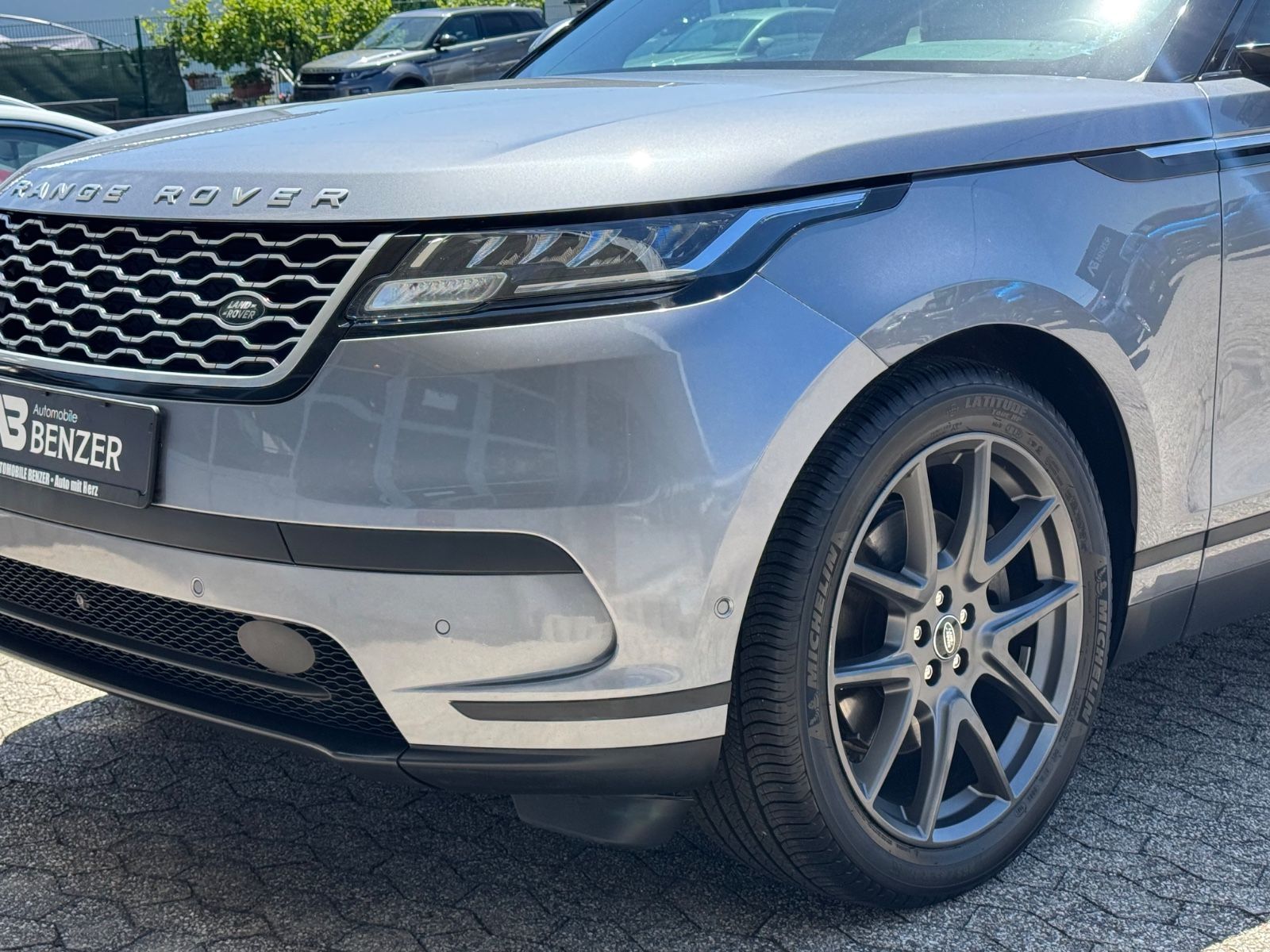 Fahrzeugabbildung Land Rover Range Rover Velar/360*Cam/LED/CapPlay/LEDER/