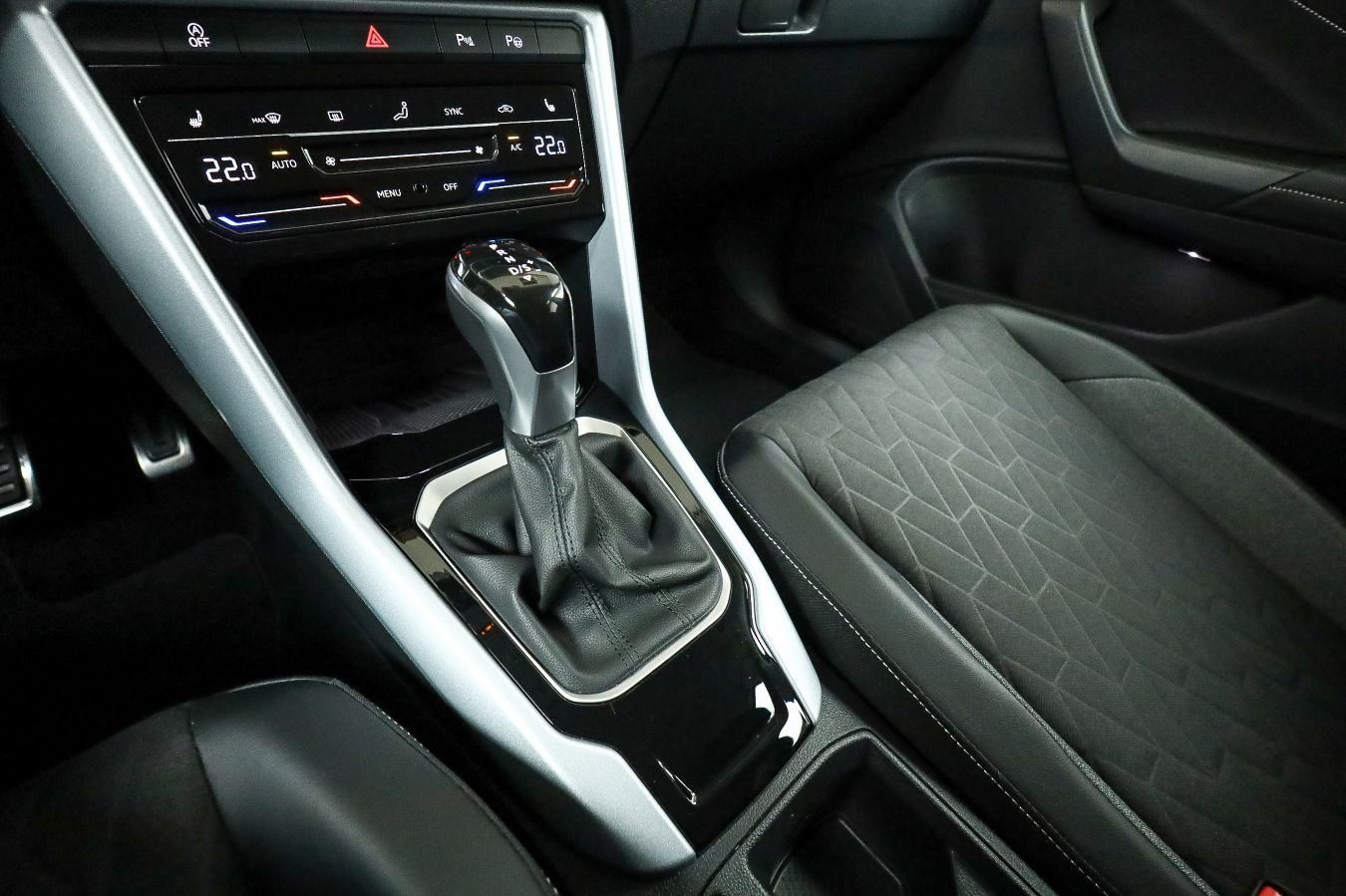 Volkswagen T-Roc - Bild 13