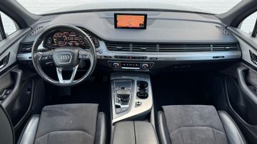 Audi Q7 - 2