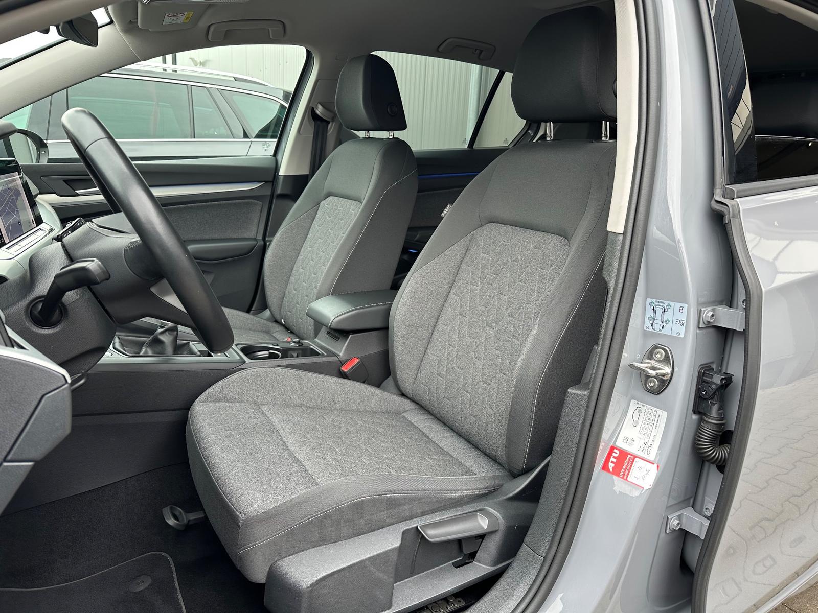 Volkswagen Golf 1.5 TSI MOVE NAV+LED+GJR+ACC+SHZ+WIRELESS, миниатюра 11
