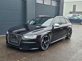 Audi RS4 Avant 4.2 FSI quattro Carbon Pak. ACC LED - Audi RS4: Schwarz