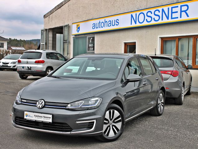 Volkswagen e-Golf 100KW (WäPu,CCS,SHZ,KESSY,LED+FLA)