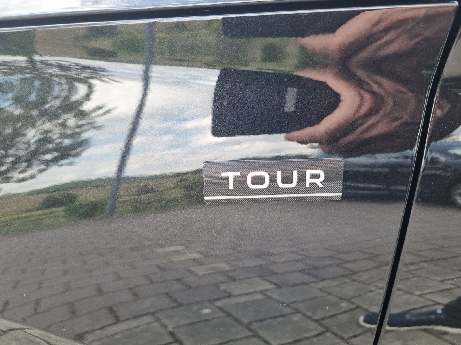 Fahrzeugabbildung SKODA Scala Tour 1,0 TSI 85KW/115PS Fahrassitenz+ Komf