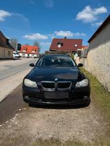BMW 3er Touring E91| Panorama| AHK| Steuer... - BMW aus 2006: 3er