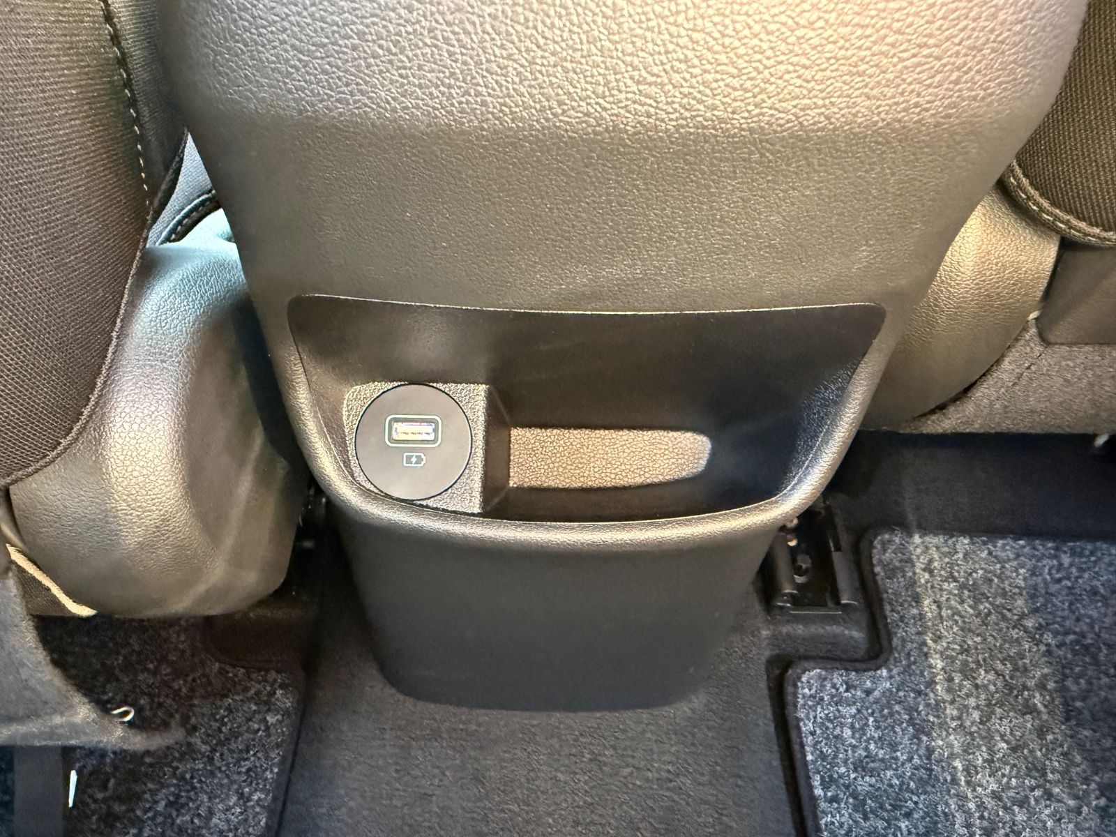 Fahrzeugabbildung Hyundai Kona Trend Hybrid Navi Sitzheizung