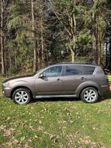 Mitsubishi Outlander 2,4l.Automatik . 7 Si... - Mitsubishi Outlander aus 2012
