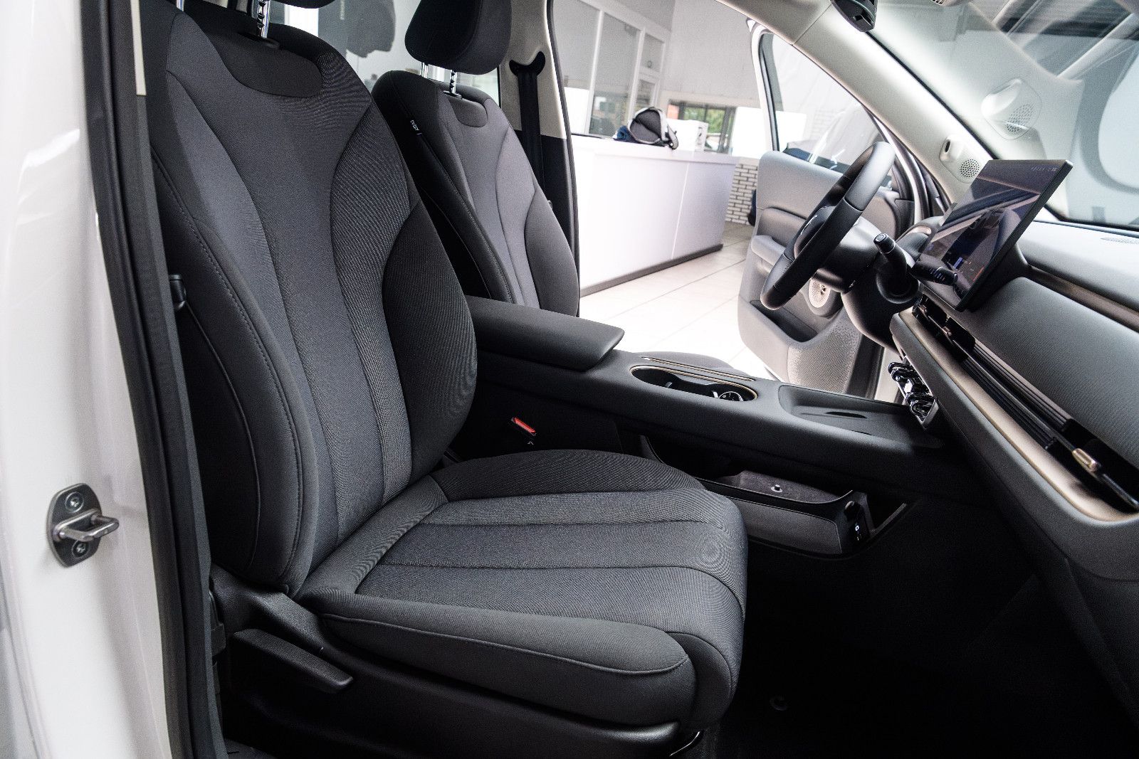 Fahrzeugabbildung GWM GWM Ora 5 SUV 1.5 Turbo *Premium +LED +360Kamera