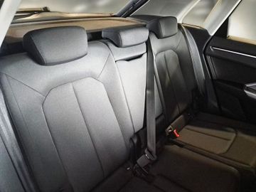 Audi Q3 - 11