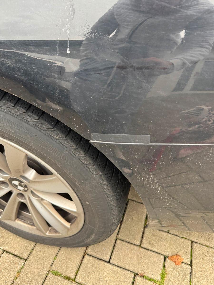 BMW 520 2011 — photo 15