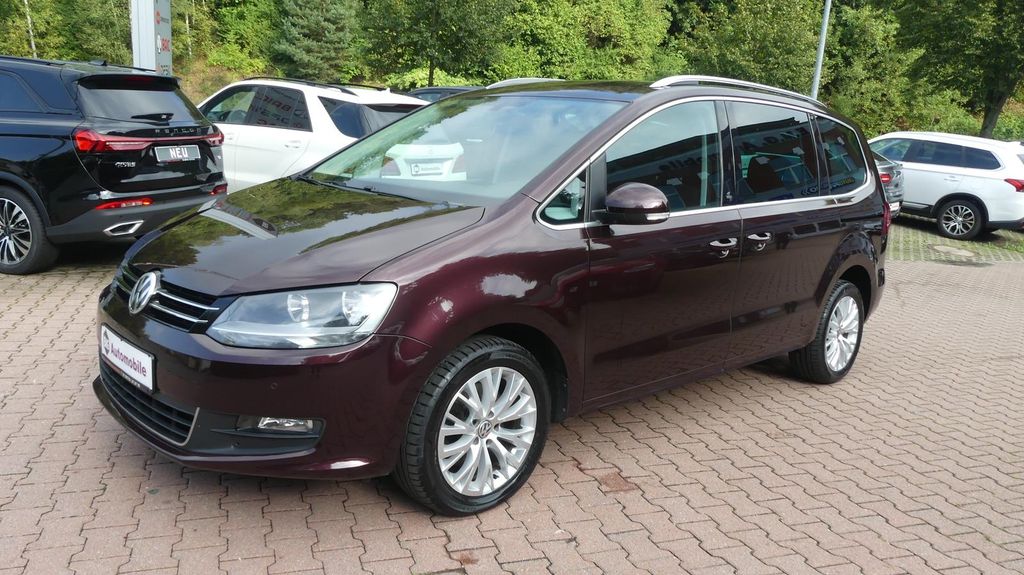 VOLKSWAGEN Sharan