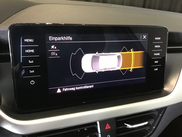 Fahrzeugabbildung Skoda Scala Ambition 1.0 TSI DSG/ACC/Navi/LED/DAB/PDC