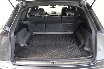 Audi Q7 - 9