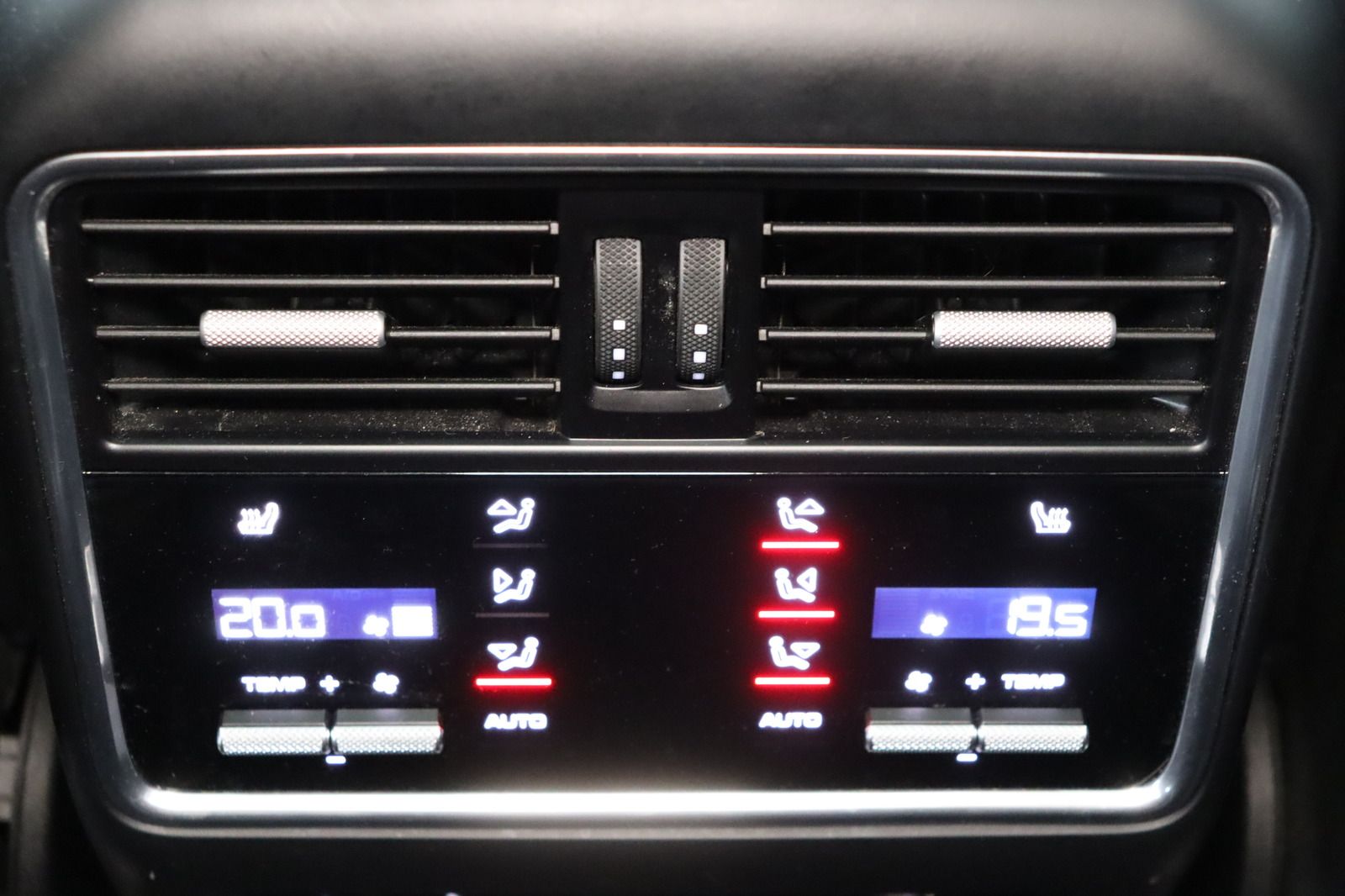 Fahrzeugabbildung Porsche Cayenne S * Pano * Standhzg. * RFK