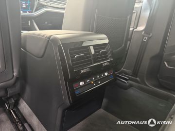 Volkswagen Touareg - 10