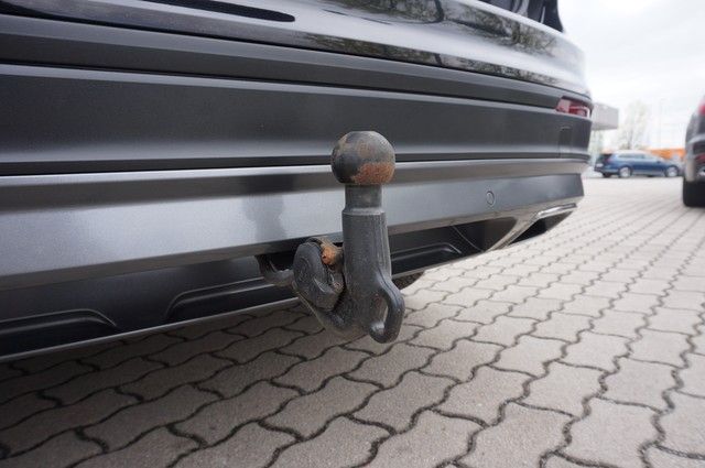 Fahrzeugabbildung Volkswagen Tiguan Allspace TDI DSG United 4M 7-Si LED AHK N