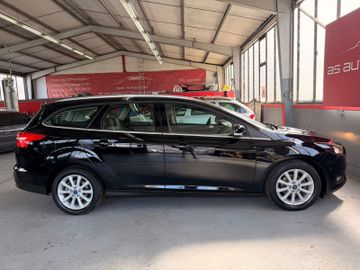 Ford Focus - 10