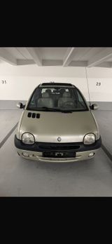 Renault Twingo mit Lederausstattung - Renault Twingo aus 2000