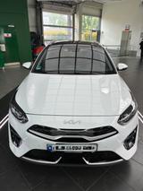 Kia cee'd Sportswagon 1.6 GDI Plug-In Hybrid Vis... - Kia cee'd Sportswagon von privat