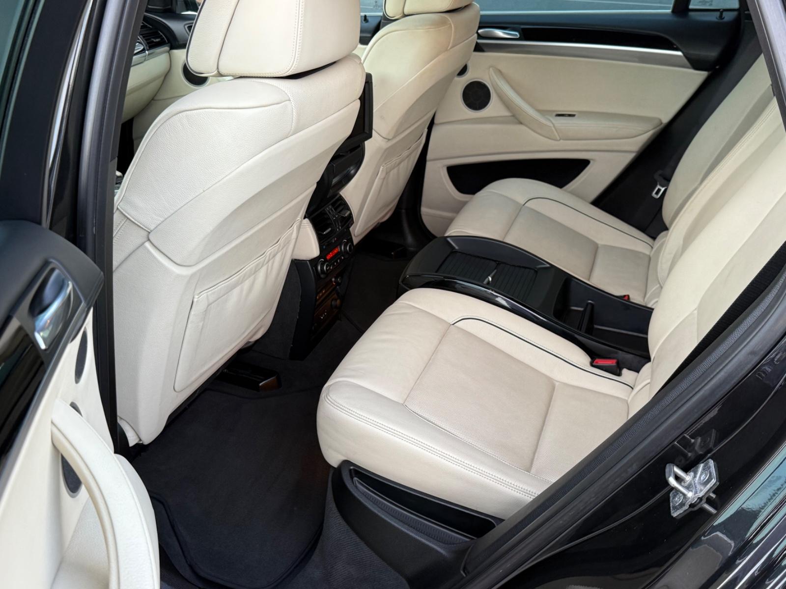 BMW X6 50i XDRIVE 408CH