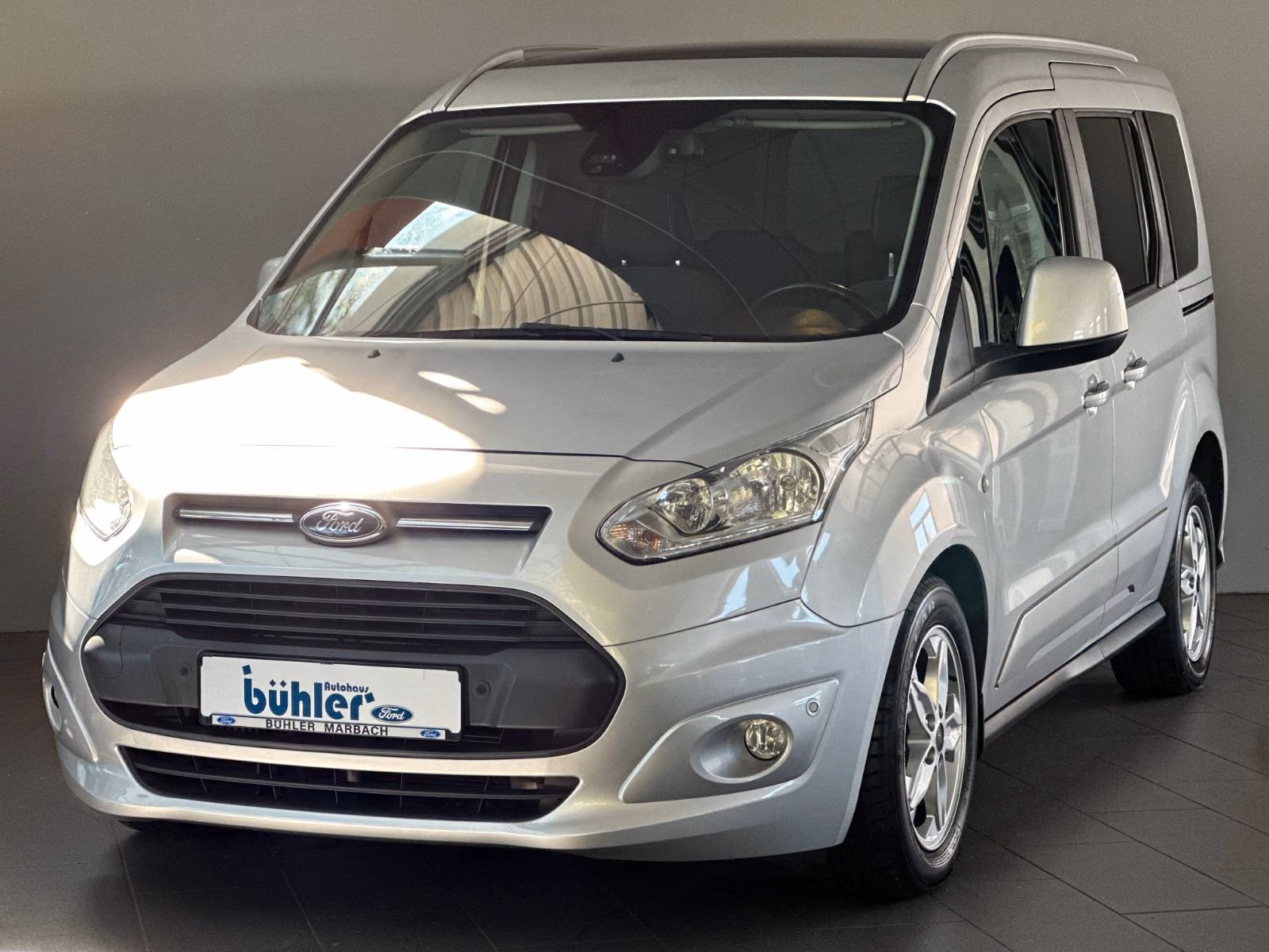 Ford Tourneo Connect Titanium #WINTERPAKET #KAMERA