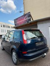 Ford Focus C-MAX Ghia - Ford Focus aus 2005 mit Diesel-Antrieb