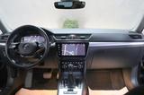 Skoda Superb Combi Ambition iV STHZG LED NAVI ACC SHZ - Skoda Superb: Abstandswarner