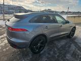 Jaguar F-Pace 25t AWD Chequered Flag Automatik Cheq... - Jaguar F-Pace Chequered-Flag