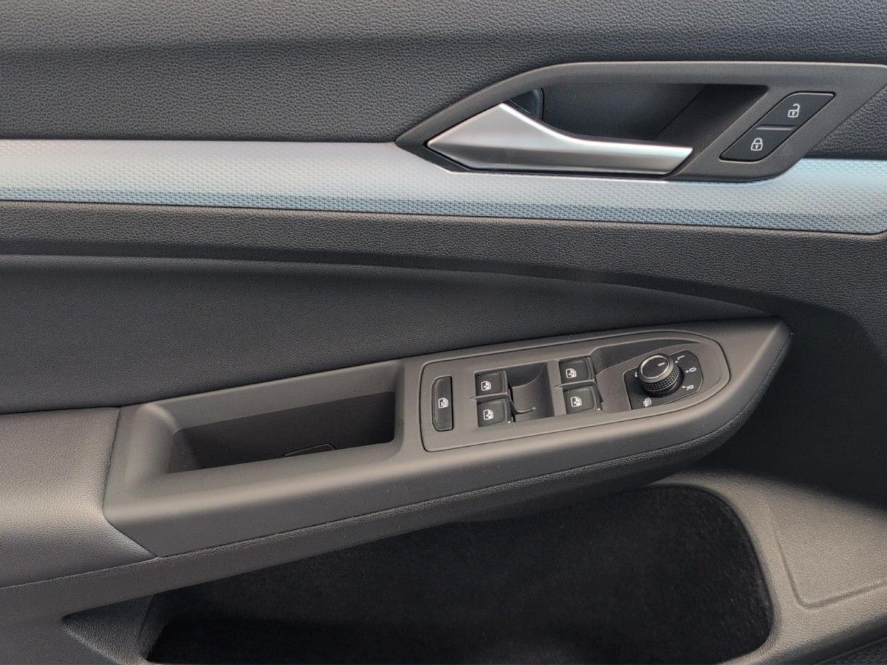 Golf GOAL 1.5 eTSI DSG Klima Navi