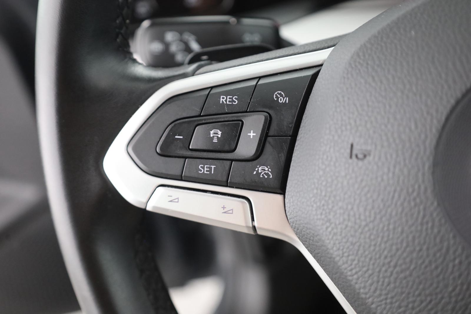 Volkswagen Golf VIII Variant 2.0 TDI DSG LED Navi ACC PDC, миниатюра 15