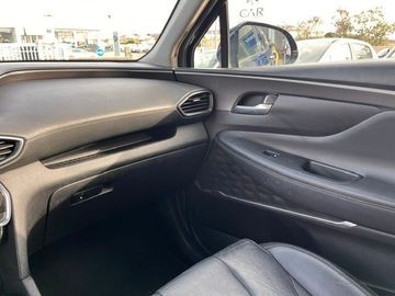 Hyundai SANTA FE - 11