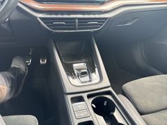 SKODA Octavia Combi 2.0 TDI Scout 4x4 LED Navi Ahk ACC SKODA Octavia Combi 2.0 TDI Scout 4x4 LED Navi Ahk ACC