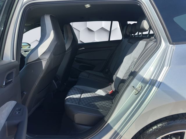 Golf Variant VIII eTSI 1.5 Mildhybrid  R-Line DS
