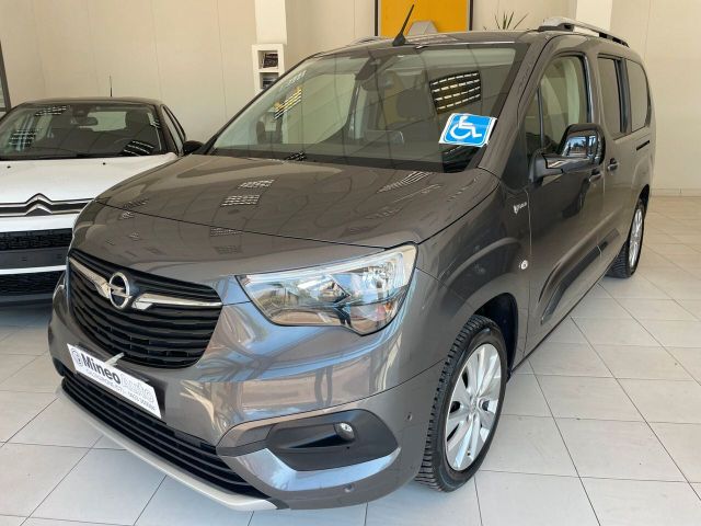 Autres Opel Combo TRASPORTO DISABILI PIANALE RIBASSATO