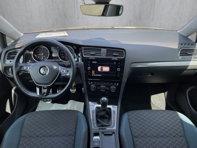 Golf VII IQ.DRIVE 1.5 TSI OPF Navi/AppC/SHZ/PDC