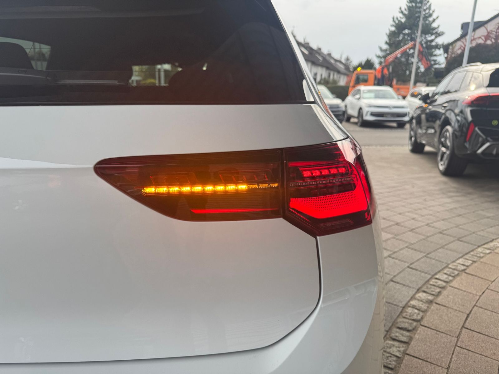Volkswagen Golf - Bild 12