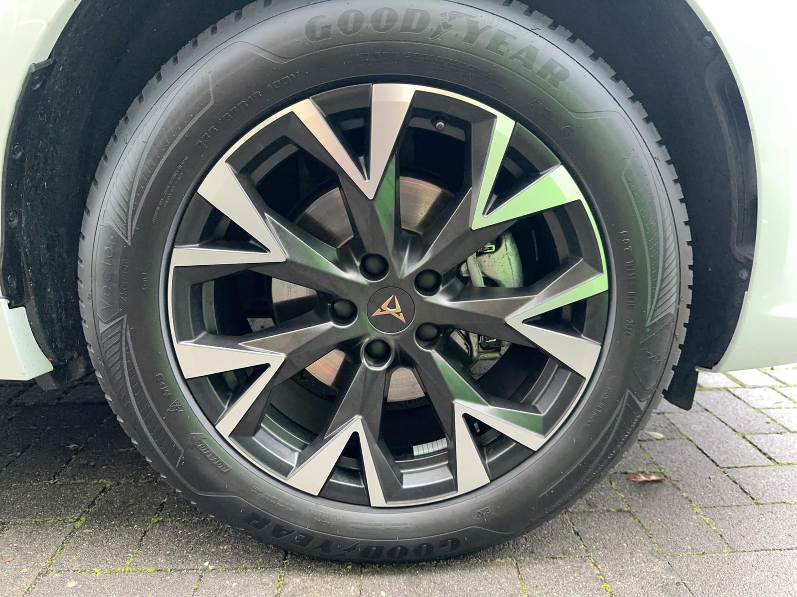 Cupra Terramar 1.5 eTSI Matrix DCC Navi el.HK 360°Kam