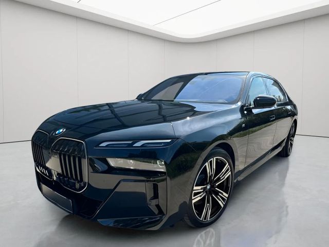 BMW 740d xDrive M Sport *PANO*360*HUD*Soft-Close