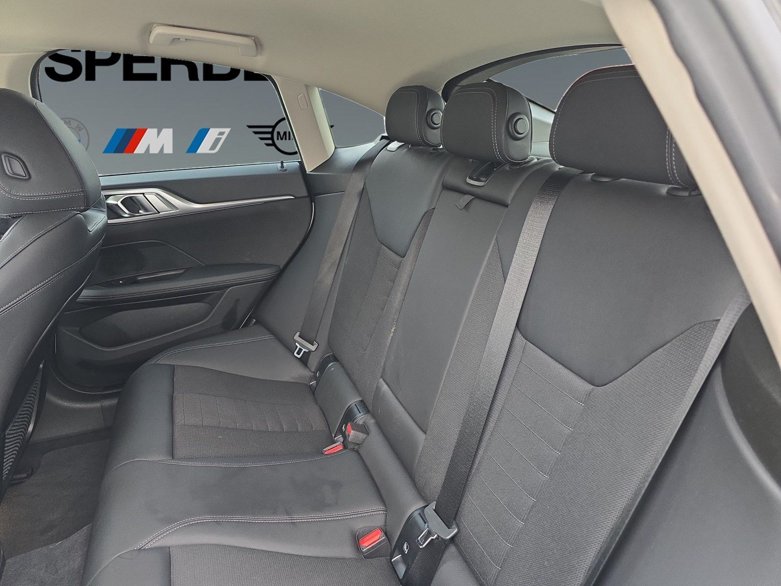 BMW i4 - Bild 12