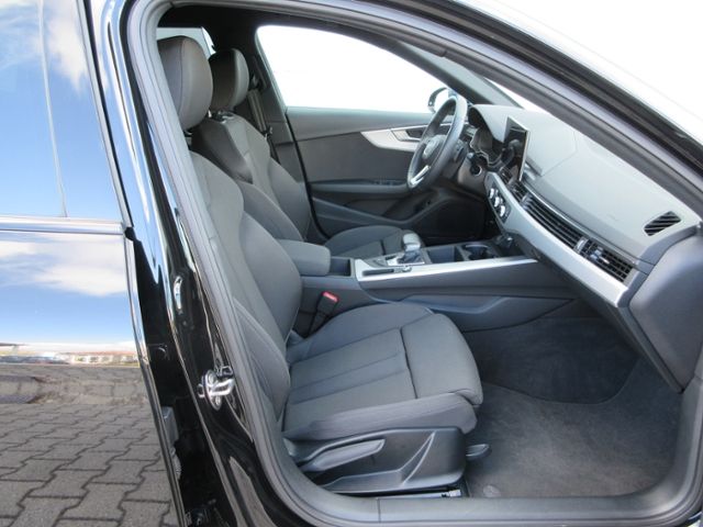 A4 Avant 40 TFSI S-tr. S line AHK/COMPETITION-ED