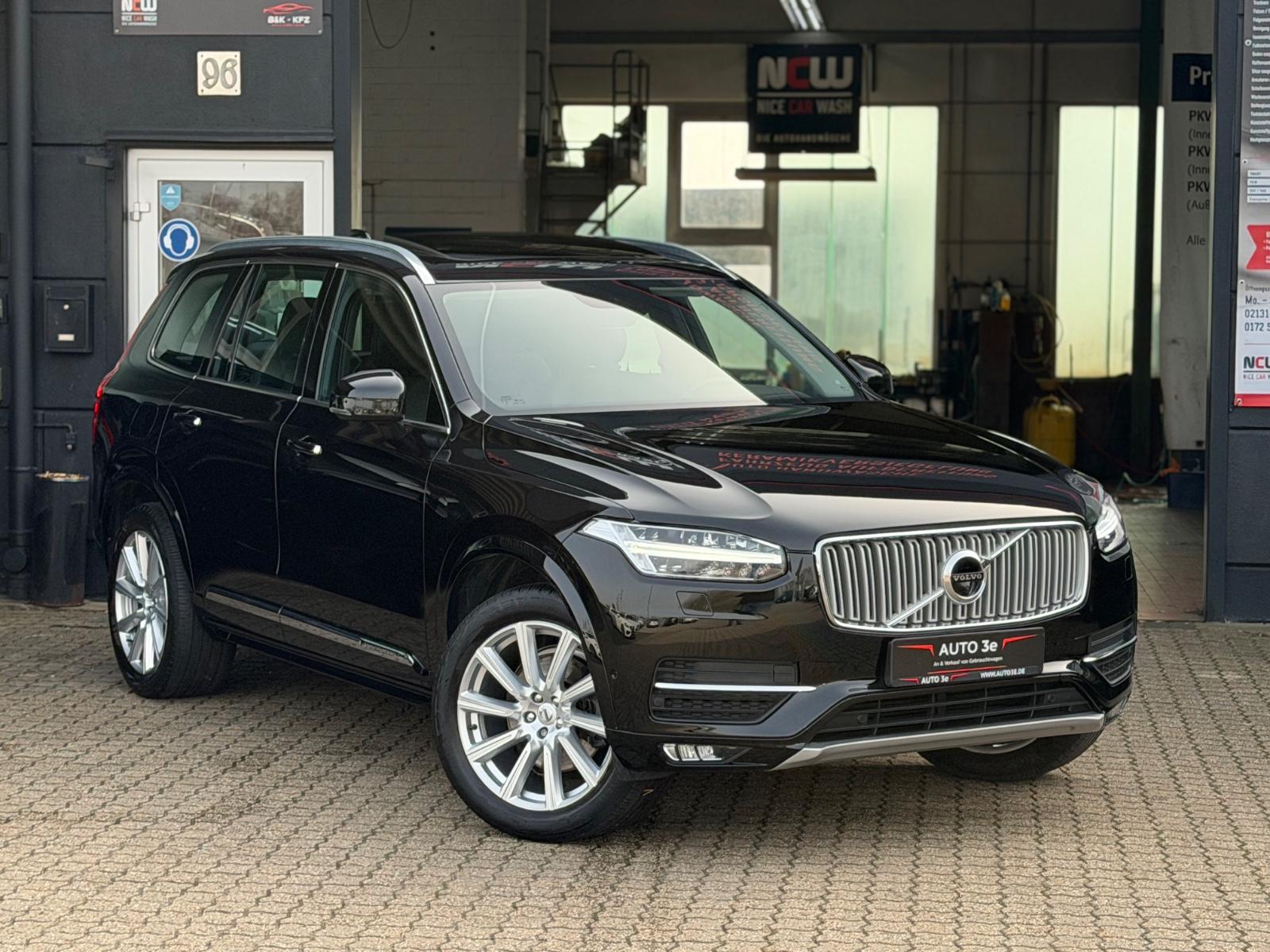 Volvo XC90 Inscription AWD Panorama Leder Navi Voll...