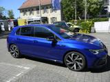 Volkswagen Golf VIII Lim. R-Line Black Style  eTSI DSG KAM - Volkswagen Golf: Vii