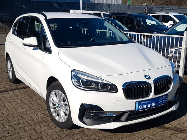 BMW 218d Active Tourer Luxury Line Leder Head-Up LED