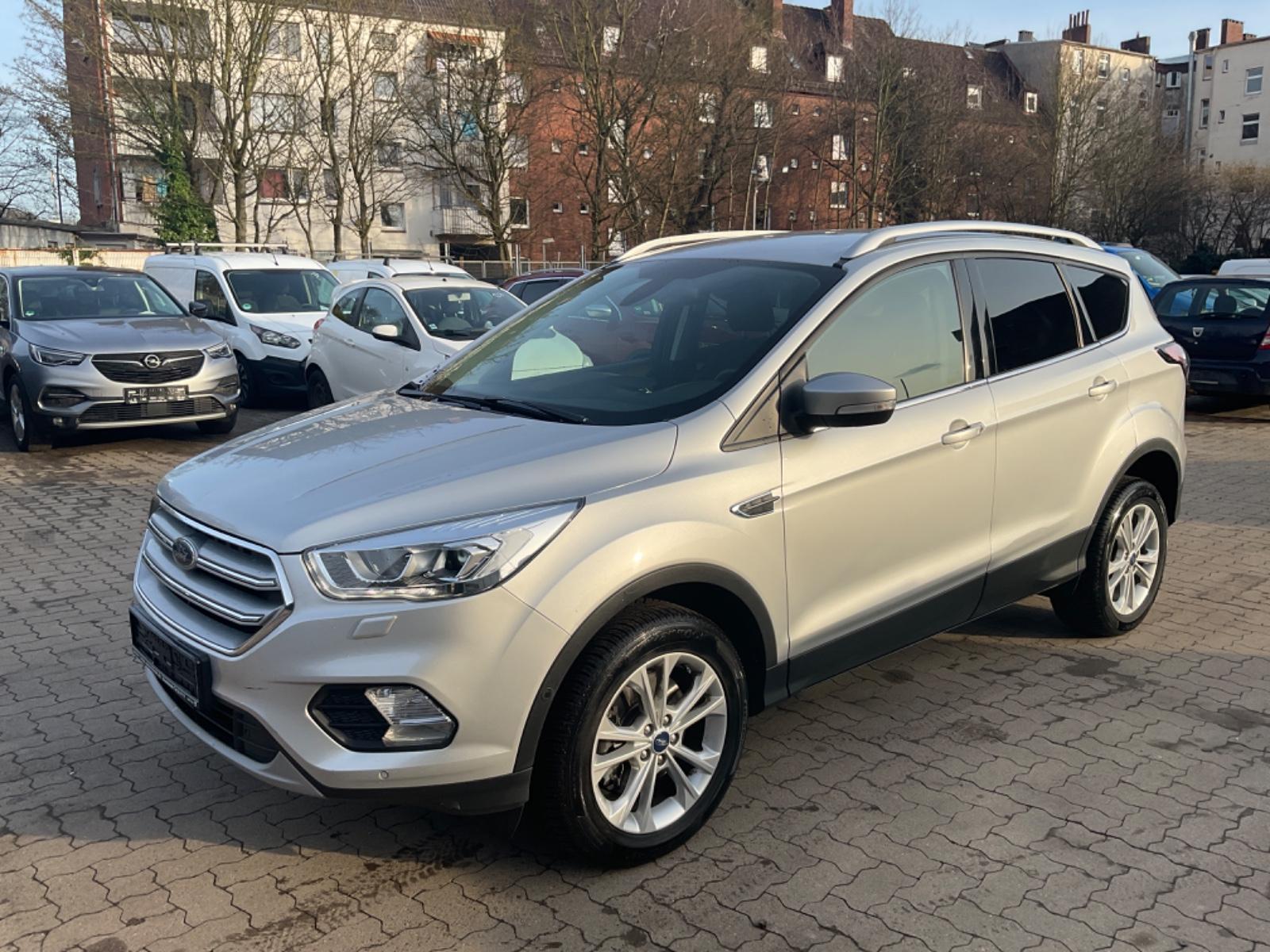 Ford Kuga Titanium TÜV 03.2027 AUTOMATIK