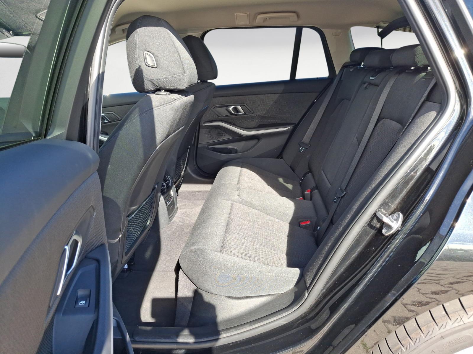 BMW 320 d xDrive Touring Advantage Automatic Aut. AHK, миниатюра 14