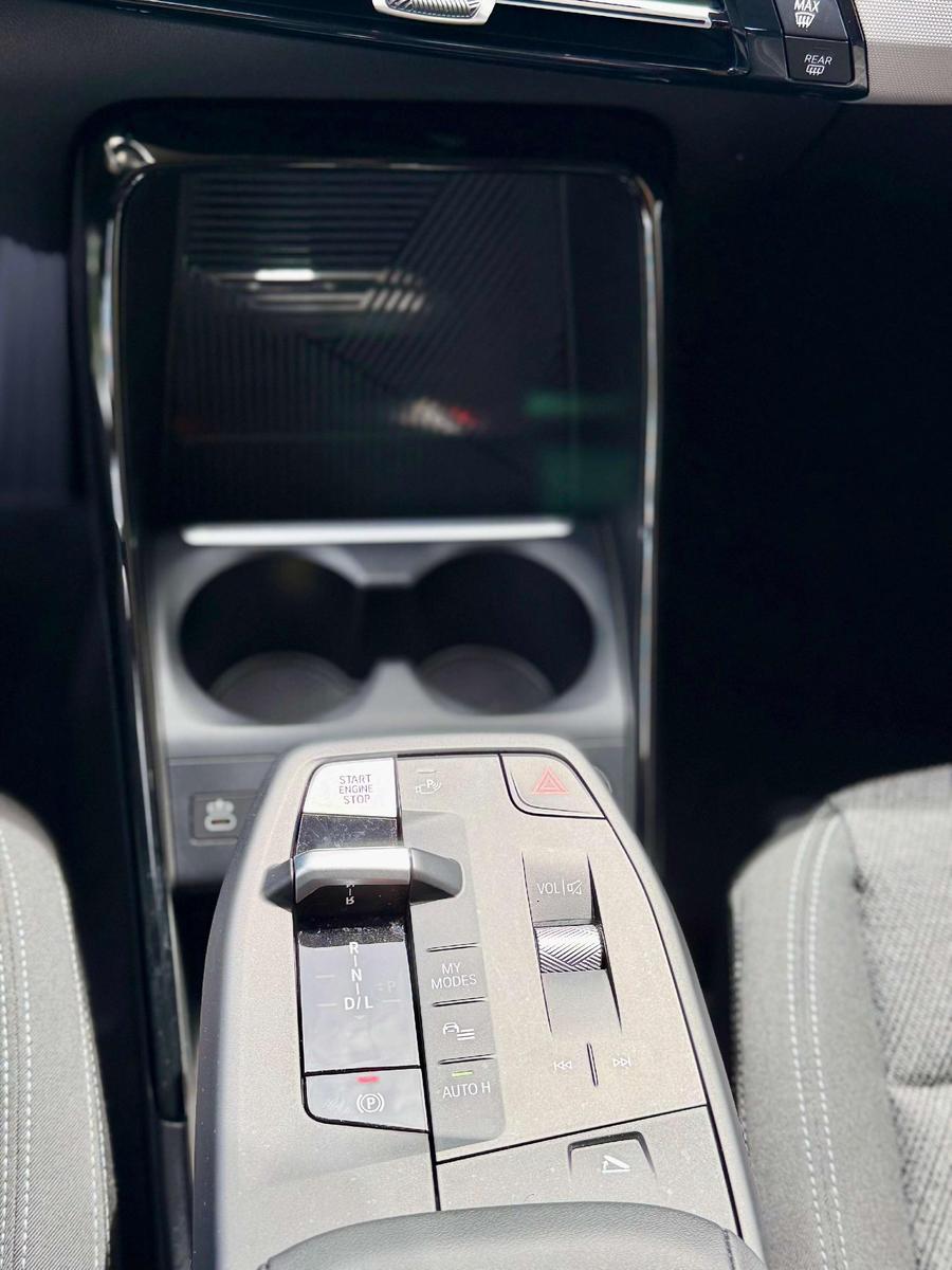 BMW 216 i 10,TKm*2026 er*Automatik*Navi*CarPlay*Kame