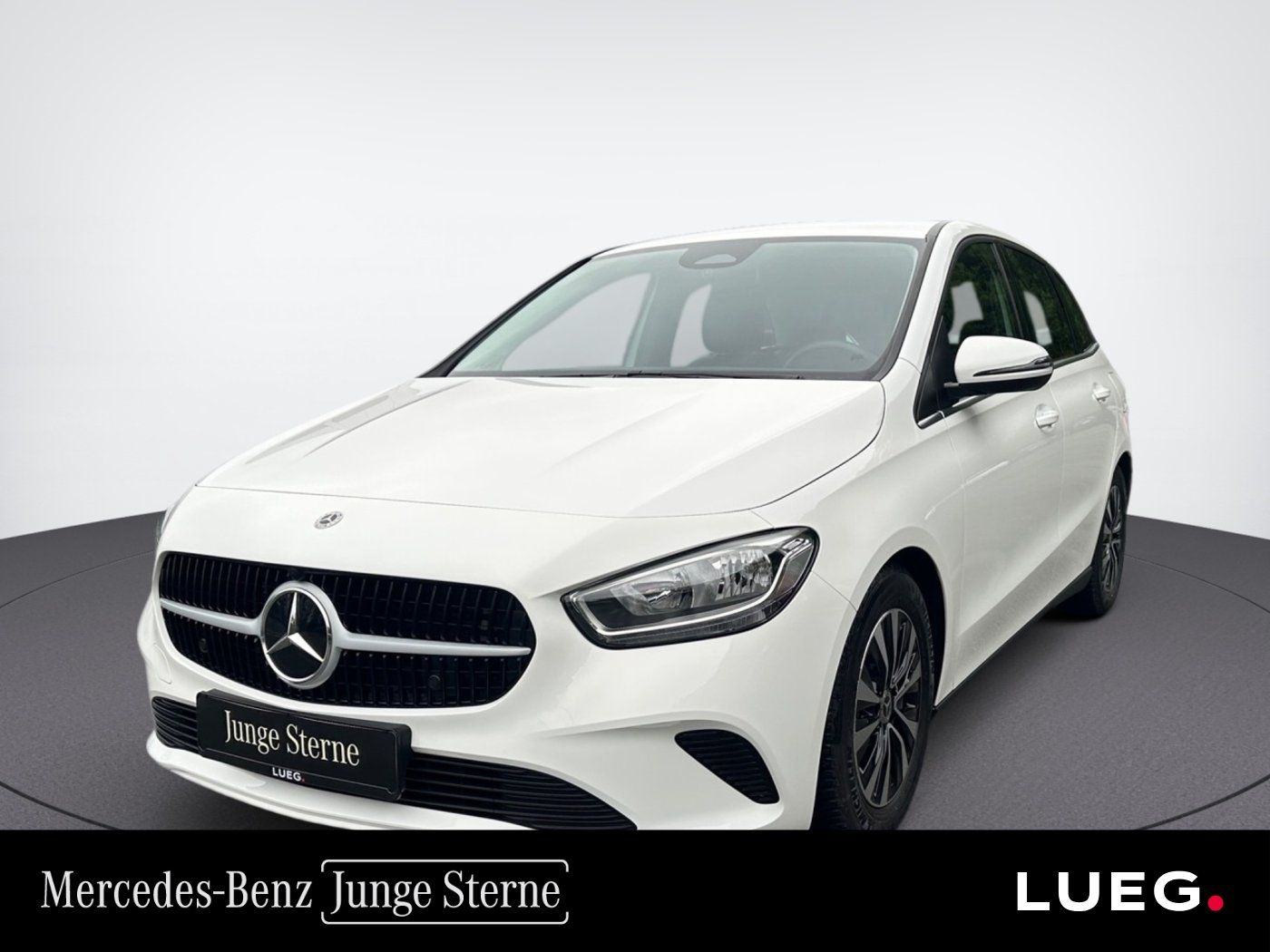 Mercedes-Benz B 180 NAVI+RÜCKFKAM+LM+LIVE TRAFFIC+KLIMAAUTOM
